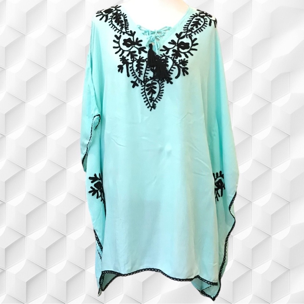 Sally Lemen turquoise and black embroidered Sz OSFA